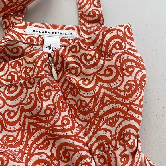Banana Republic women’s tops Silk Tiered Blouse Orange size small - Picture 10 of 11